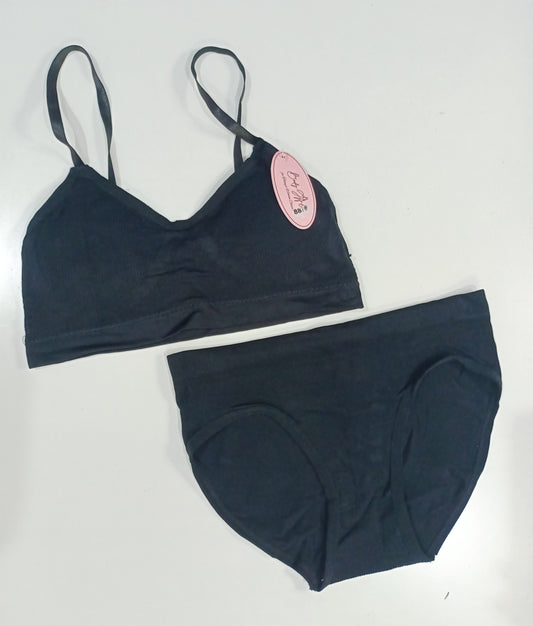 Classic super-soft cotton t-shirt bra panty styled to fit every body for all day long comfortable /Black