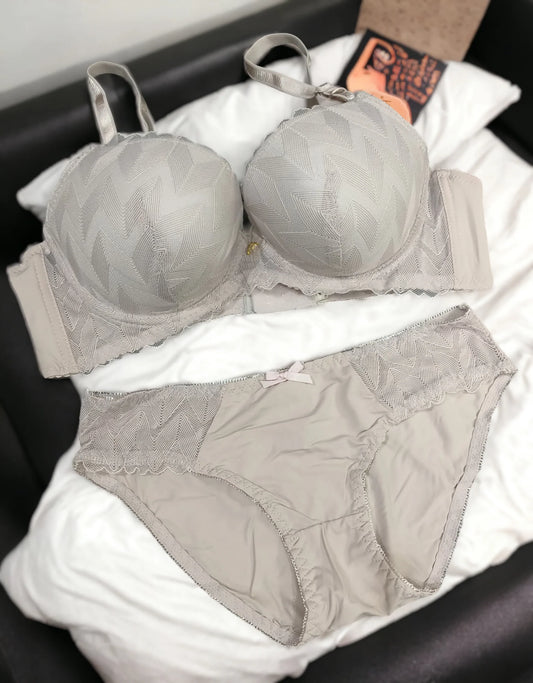 Angels Aura Double Padded Wired and Push Up High Quality Embroided Bra And Panty Set Cup B & C / Grey